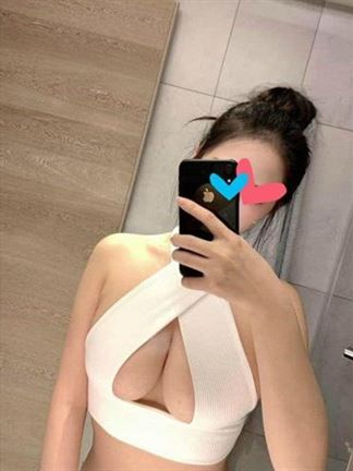 Sansinee, 21, Uddevalla - Sverige, Foam massage